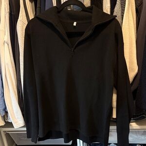 Muji Milano ribbed half zip sweater black